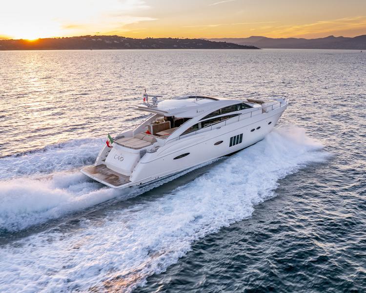 Princess V72 TAO-img1